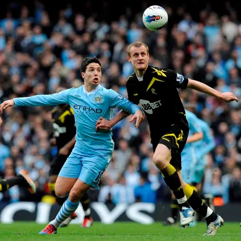 Football: Man City increase lead, Chelsea slump at West Brom