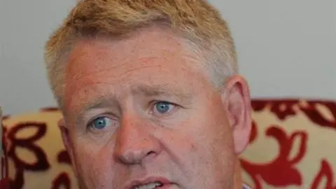 Rugby: Sentiments mixed over board shape