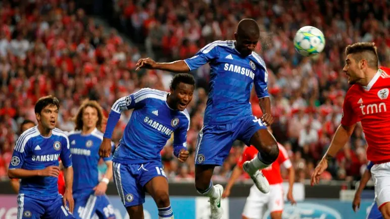 Football: Kalou gives Chelsea Champs League victory