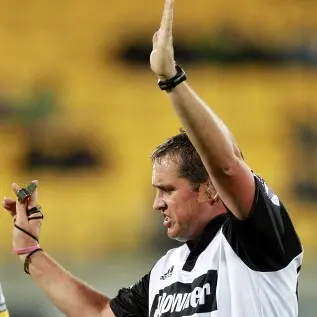 Injuries, referees and Aussies