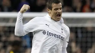 Football: New Spurs deal likely for Nelsen