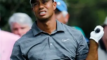 Golf: Old swing troubles return for Tiger at Masters