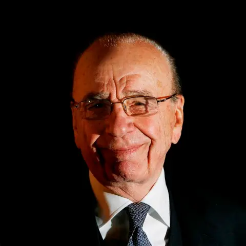 Murdoch blames rogue tabloid for phone-hacking