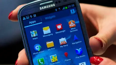 Samsung unveils latest Galaxy rival to iPhone