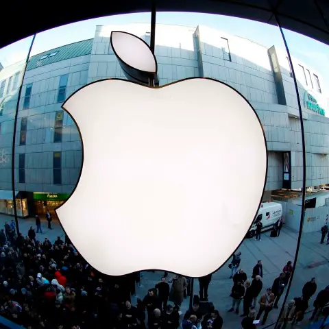 Apple still world's leading brand