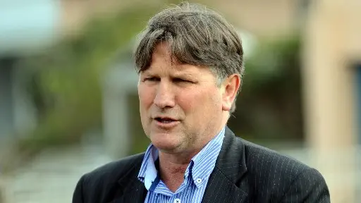 Govt technology move 'huge blow' to schools