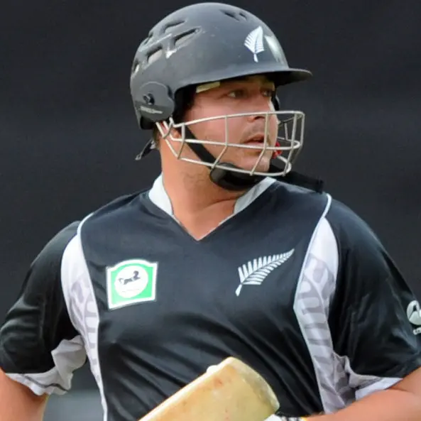 Cricket: Ryder turns down NZC contract