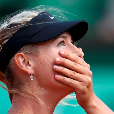 Tennis: Sharapova sweeps into French Open final