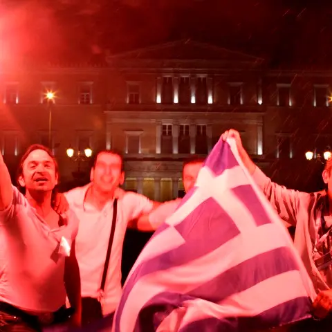 Pro-bailout parties win in Greece