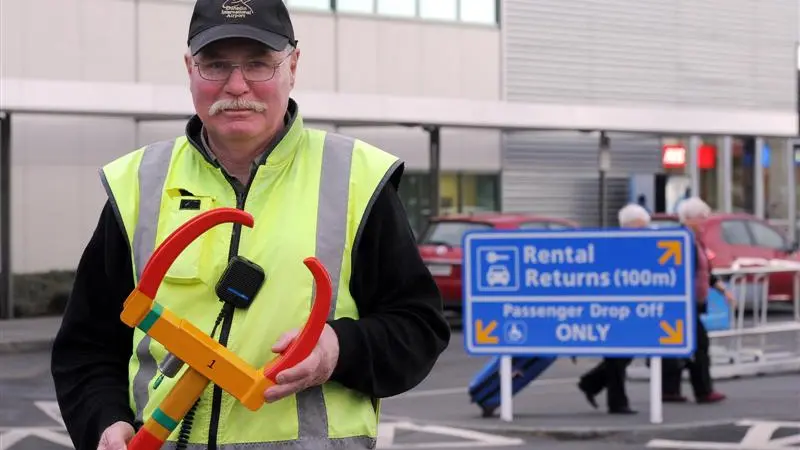 Airport to clamp down on drop-off zone abusers
