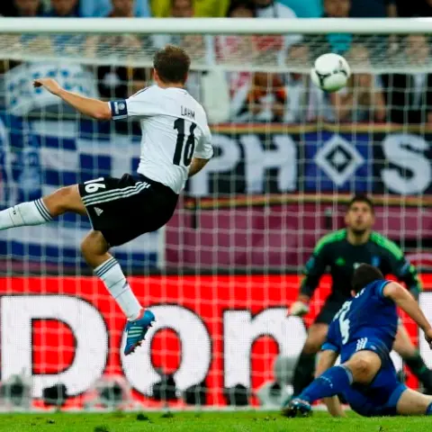 Football: Germany outclass Greece in Euro quarterfinal