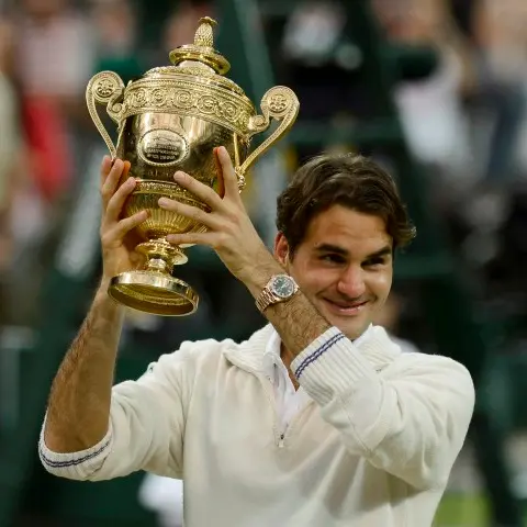 Tennis: Federer breaks British hearts with Wimbledon win