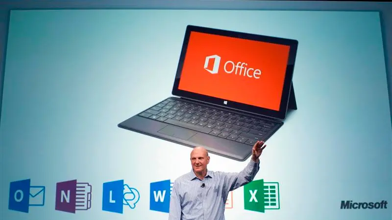 Microsoft looks to cloud in Office revamp