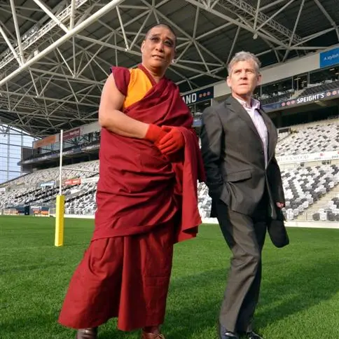 Buddhists await Dalai Lama