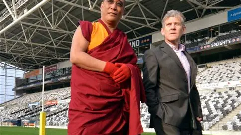 Buddhists await Dalai Lama