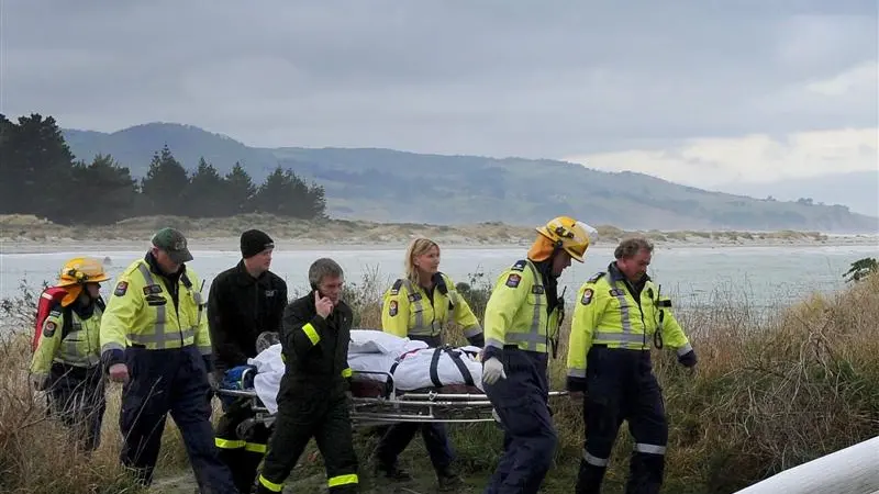 Dunedin man hurt in hang-glider crash
