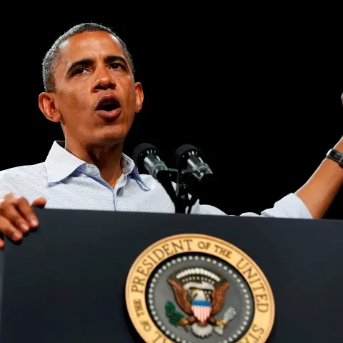 Obama edges ahead as election nears