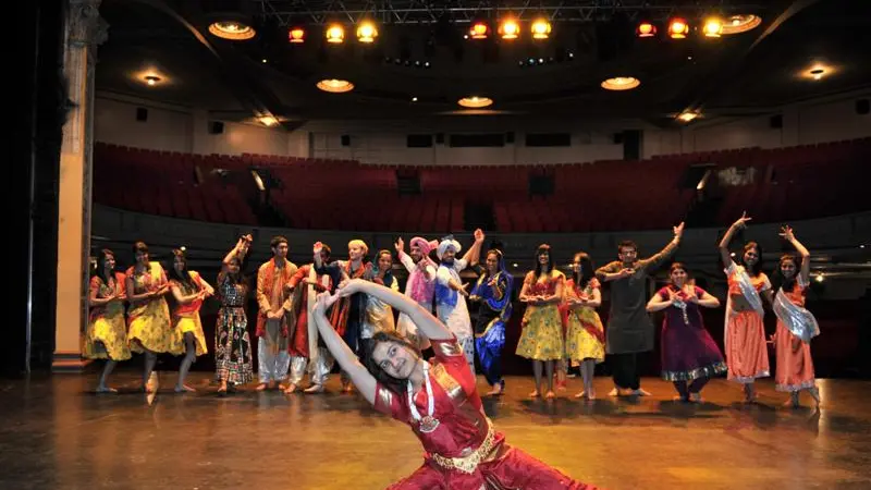 Student dancers ready to 'share happiness'