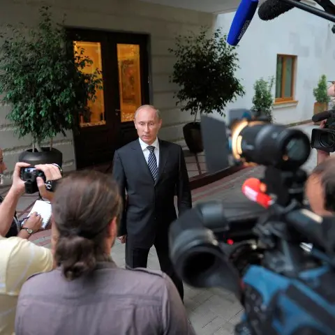 Putin admits staging wildlife stunts