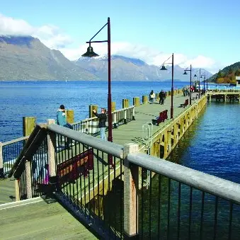 Ngai Tahu selling wharves
