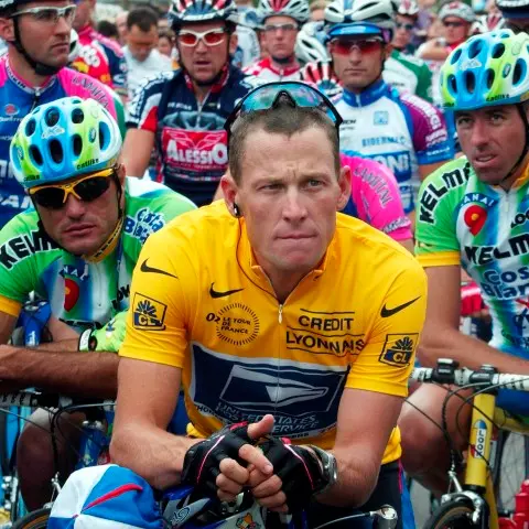 Cycling: Armstrong stripped of Tour titles, banned for life