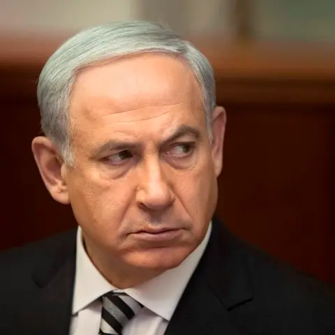 Israel fires 'warning shot' into Syria