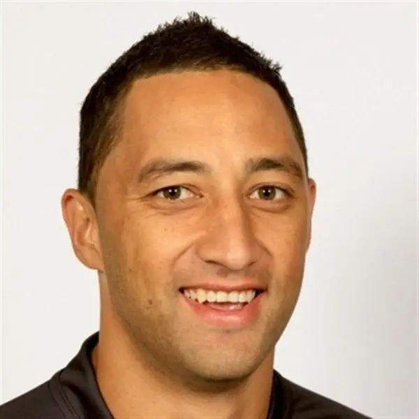 League: Marshall seeking switch to union