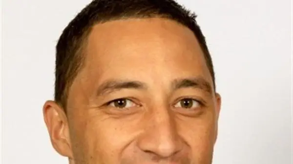 League: Marshall seeking switch to union