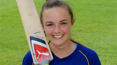 Cricket: Spark ignites at hockey too