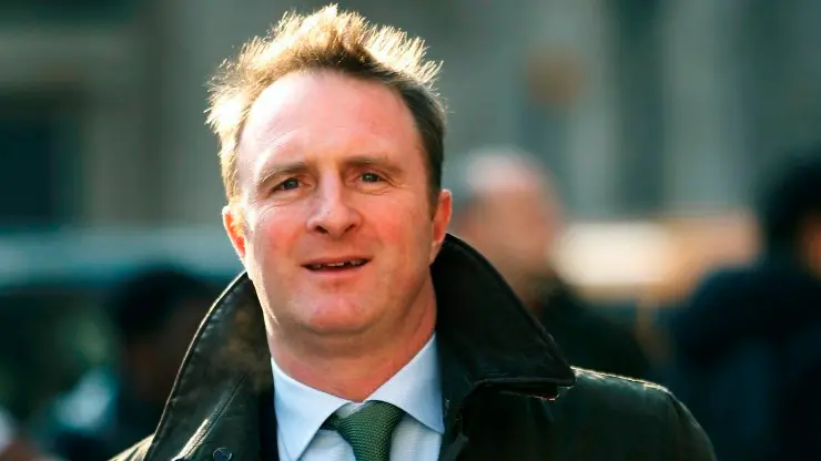 Britain's 'Times' editor steps down