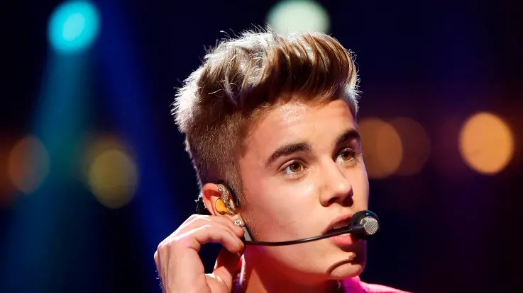 'Tragic' - paparazzo dies chasing Bieber car