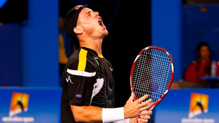 Tennis: Djokovic delivers on day one
