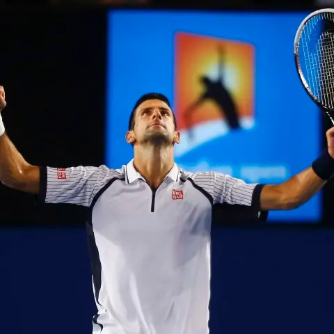 Tennis: Djokovic powers into Aussie Open semis