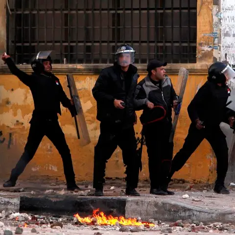 Violence flares on anniversary of Egypt uprising