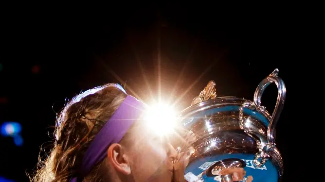 Tennis: Azarenka retains Australian Open title