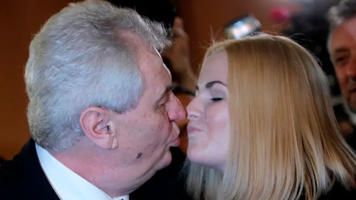 Former PM wins Czech presidency
