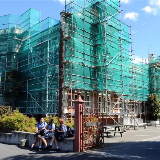 Maintenance on oldest southern girls' school