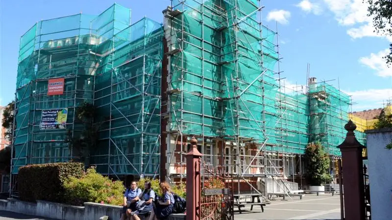 Maintenance on oldest southern girls' school