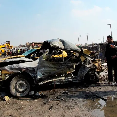 34 dead in Iraq bombings