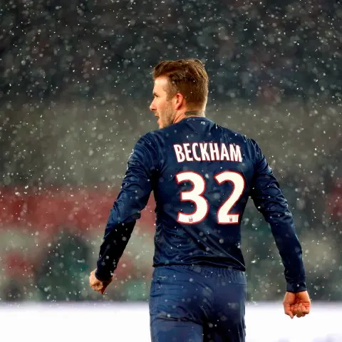Football: Beckham delights PSG in his French debut