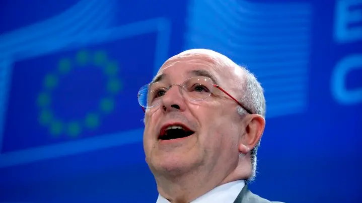 EU fines Microsoft over web browser
