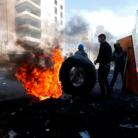 Hostilities flare along Israeli-Gaza border