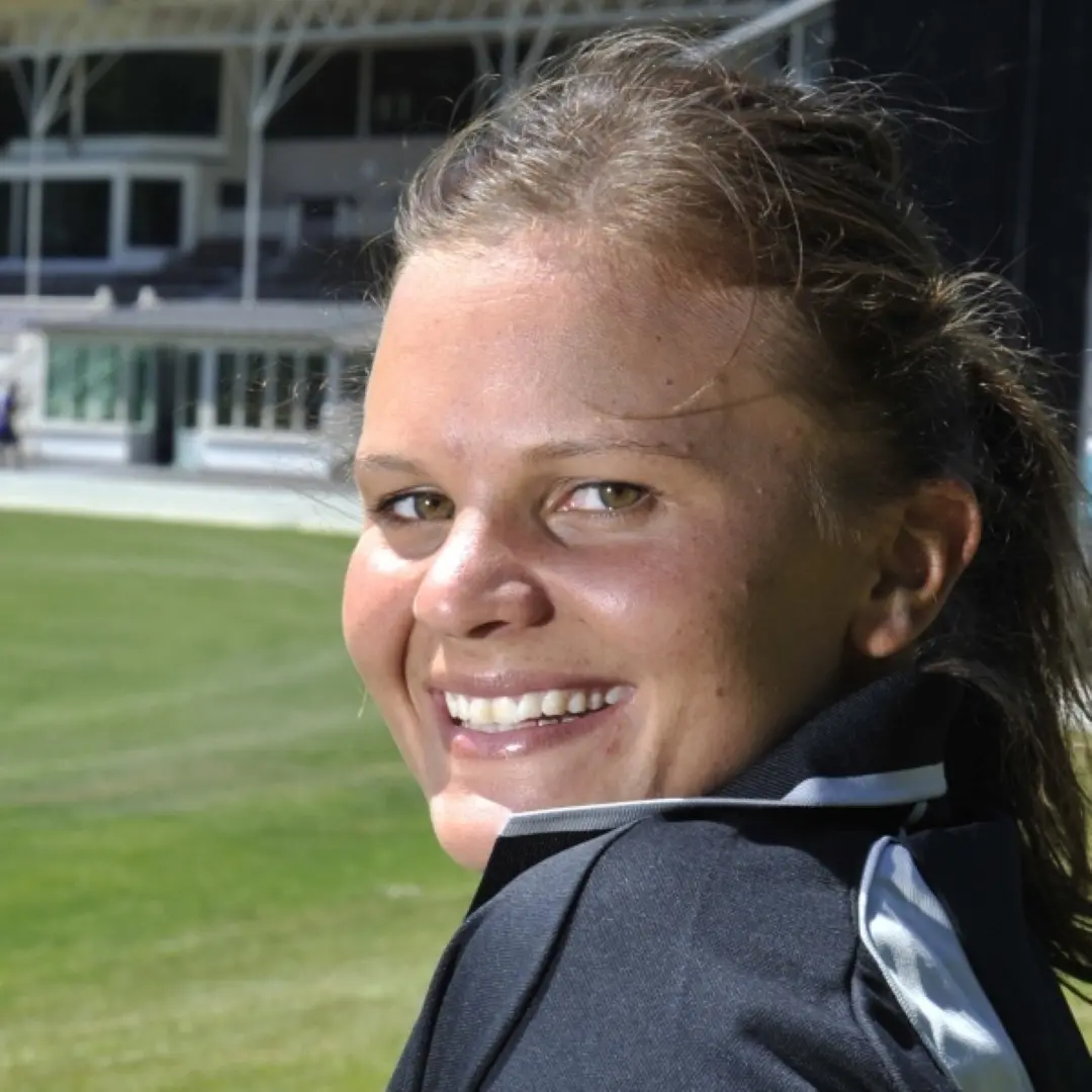 Cricket: NZ women secure pro contracts