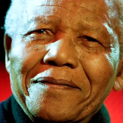 Frail Mandela meets ANC leaders