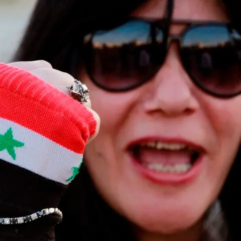 Israel 'targeting Hezbollah arms' in Syria strikes