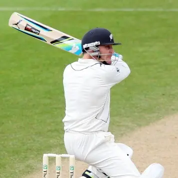 Cricket: Keeping duties a one-off - McCullum