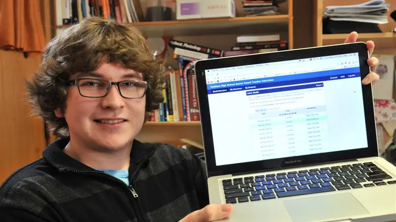 Website could earn big bucks for pupil