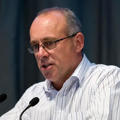Don't trust Chinese: Ex-Fonterra head