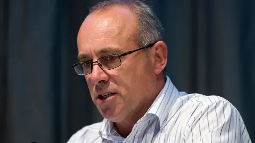 Don't trust Chinese: Ex-Fonterra head