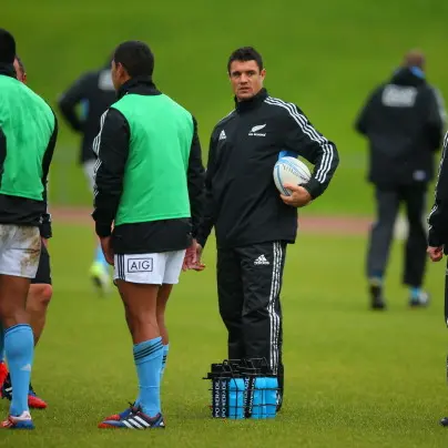Rugby: Carter out for two tests